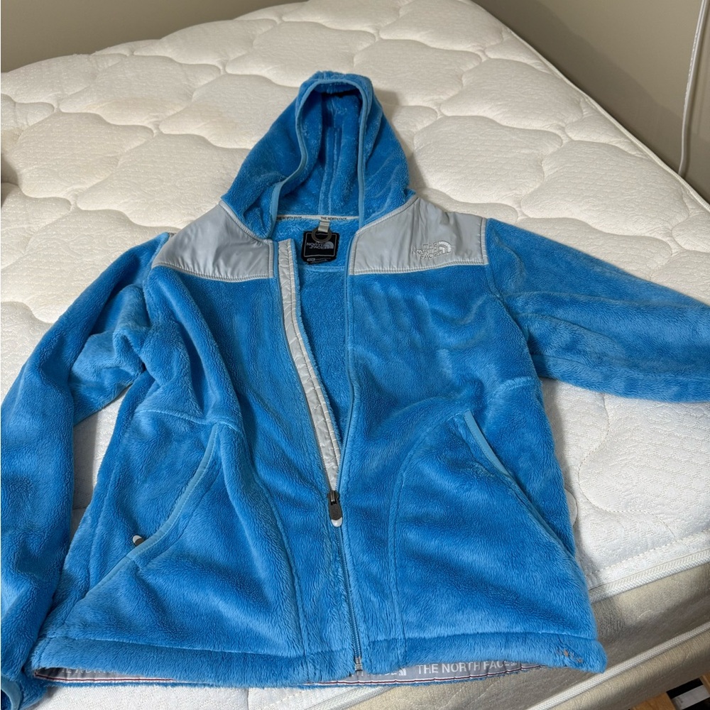 The North Face women’s Blue Fleece Jacket